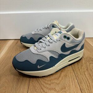 *SOLD* Nike Air Max 1 Patta Waves Noise Aqua w/Bracelet Size 4 Men's / 5.5 Wmns